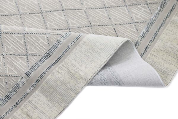 سجاد كلاسيك الندى تركي - ابيض ومتعدد الالوان