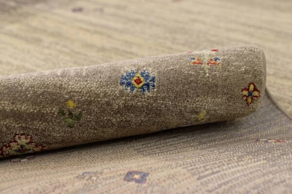 سجاد مودرن إيشاس - بيج ومتعدد الالوان