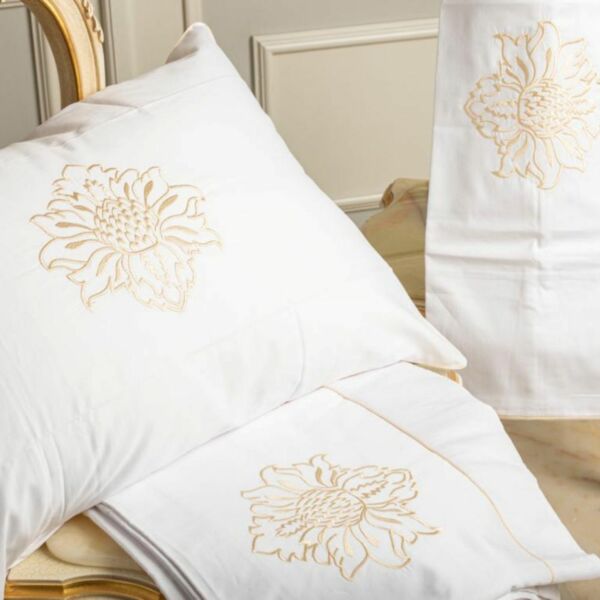 طقم غطاء سرير 200 غرزة 6 قطع جلامور - ابيض