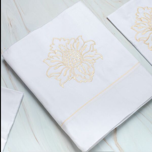 طقم غطاء سرير 200 غرزة 6 قطع جلامور - ابيض