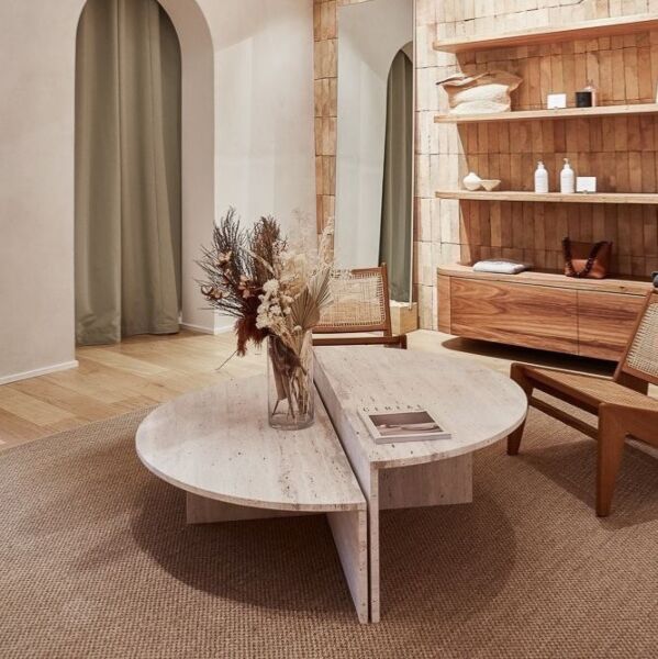 طاولة قهوة رخام ترافنتينو جيلار