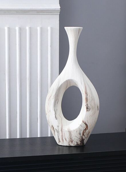 مزهرية سيراميك بتصميم خشبي مصقول