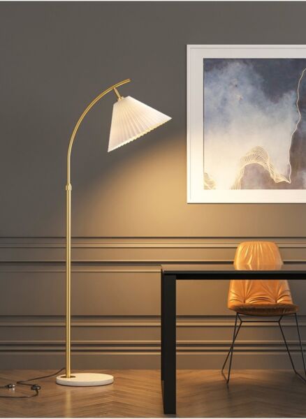 ابجورة ارضية إسكندنافي حديث 3 ألوان - ذهبي