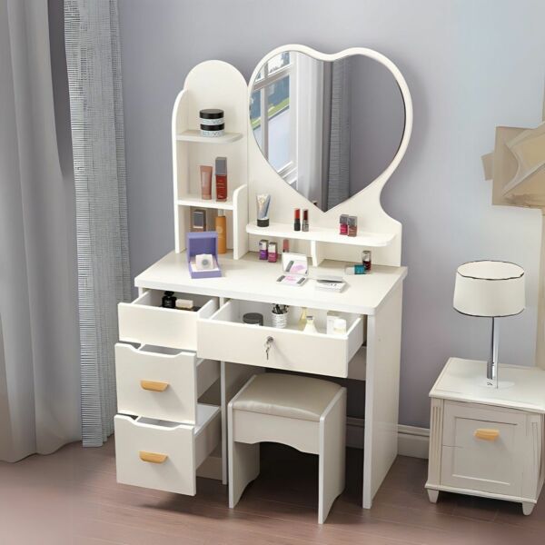 طاولة تزيين بمرآه ومقعد فانتازيا