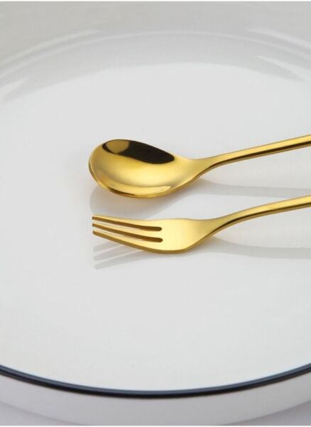 طقم ملاعق وشوك للحلويات 4 قطع - ذهبي