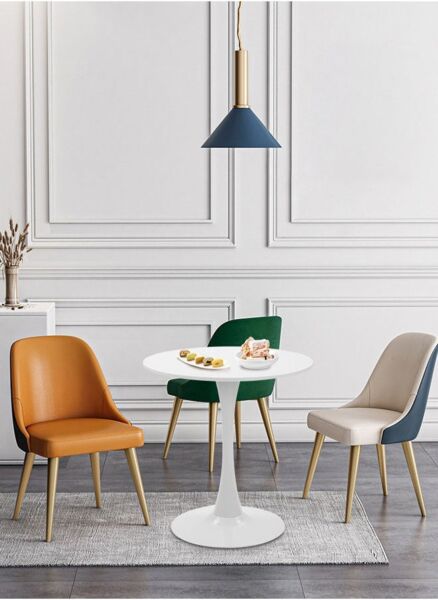 طاولة جانبية بوشكا ابيض