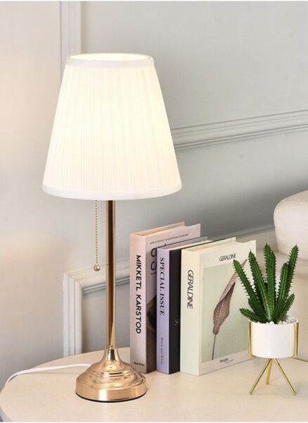 ابجورة طاولة حديث بسيط ريترو