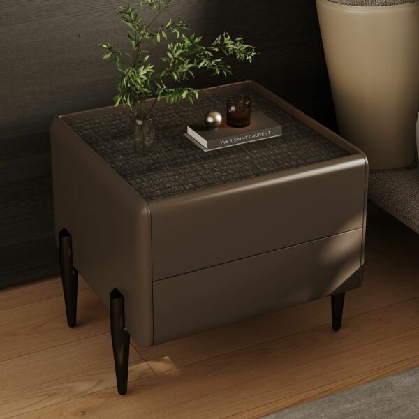 كومودينو تشيلو - بني واسود