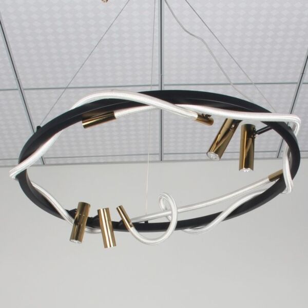 ثريا علاقي مودرن 60 سم 40 واط - اسود وذهبي