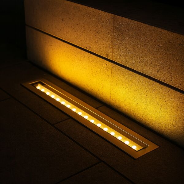 إنارة أرضية وال وشر 24 واط قابل للتوجيه - 53سم