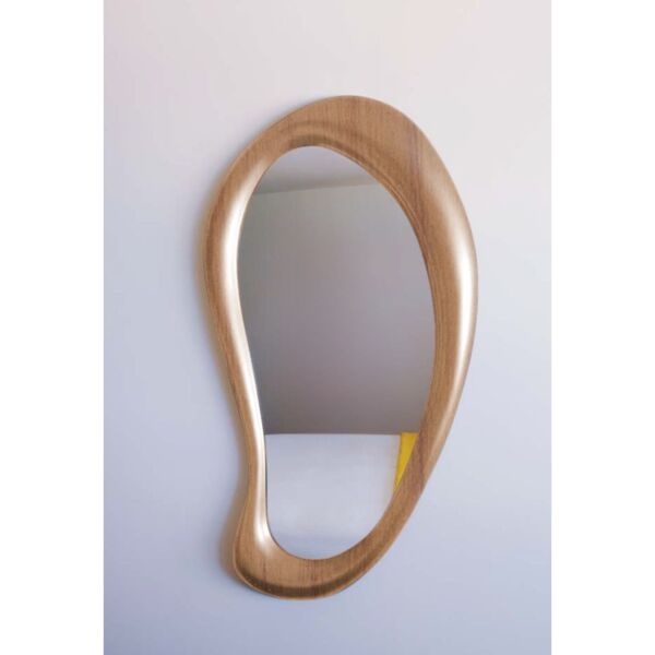 مرأة بإطار خشبي اللجيس