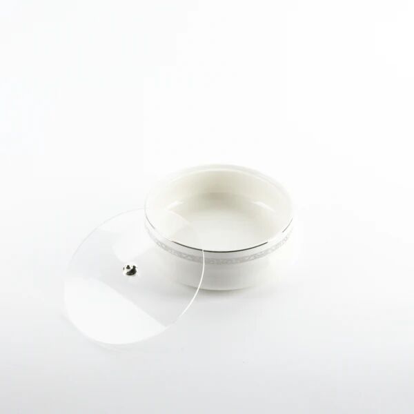 تمرية حجم وسط من نقش - ابيض وفضي