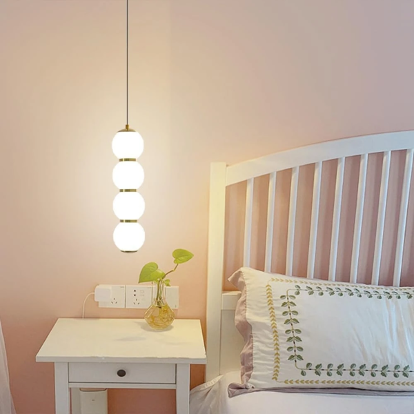 إنارة معلقة لون الانارة اصفر 12 واط