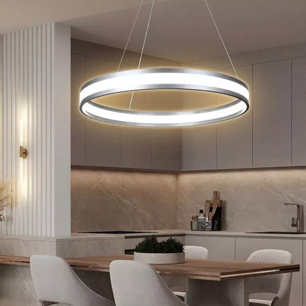 ثريا علاقي انجل