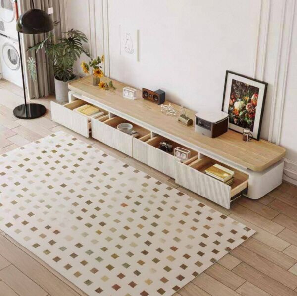 طاولة تلفزيون تريتا - كريمي