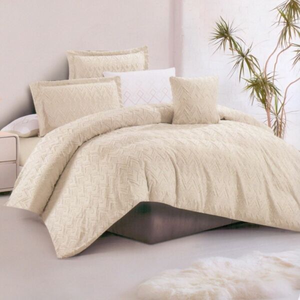 طقم لحاف كوين سادة مطرز استريم لايف 5 قطع تالا - بيج