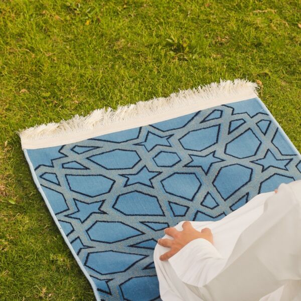 سجادة صلاة ميرلاند بتصميم مودرن 70×110 سم - 8 مل