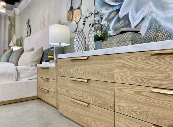 سرير إليزابيث كينغ - بيج