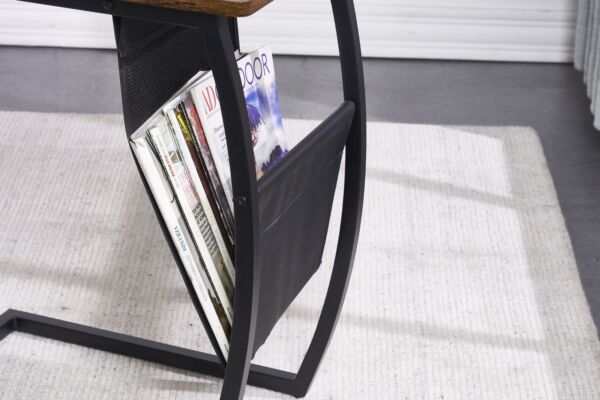 طاولة جانبية شكل حرف C