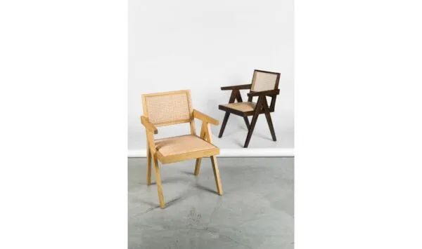 كرسي طعام تاكاشي