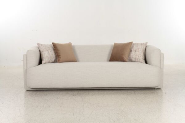 كنبة ثلاثية فيينا