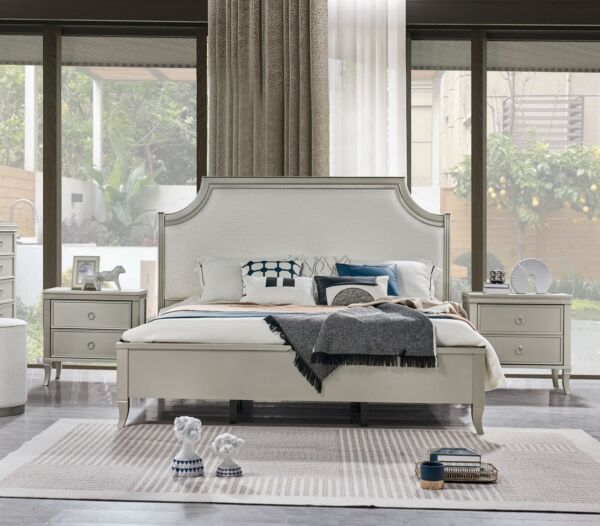 كومودينو كلارنت مع شاحن لاسلكي