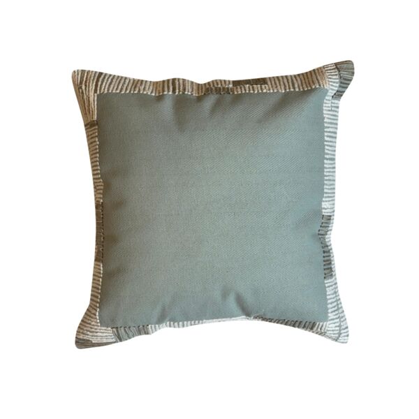 غطاء وسادة ديكور بدون حشوة مطرز ايلا - اخضر ومتعدد الالوان