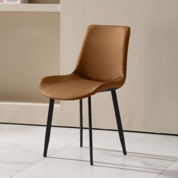 طقم طاولة طعام مارتن مع 4 كراسي - ابيض وبني