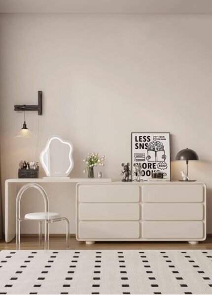 طاولة تزيين بريلا - كريمي