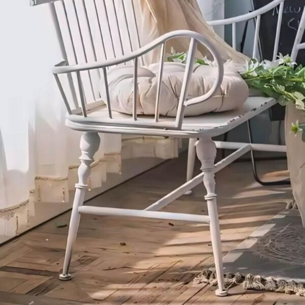 جلسة خارجية ثنائية دانالي حديد - ابيض