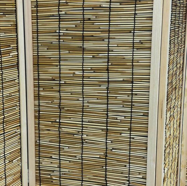 بارتشن خشب وراتان قابل للطي ساندرا