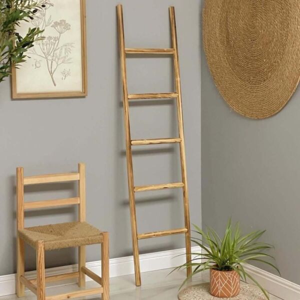 سلم خشب طبيعي ريكو