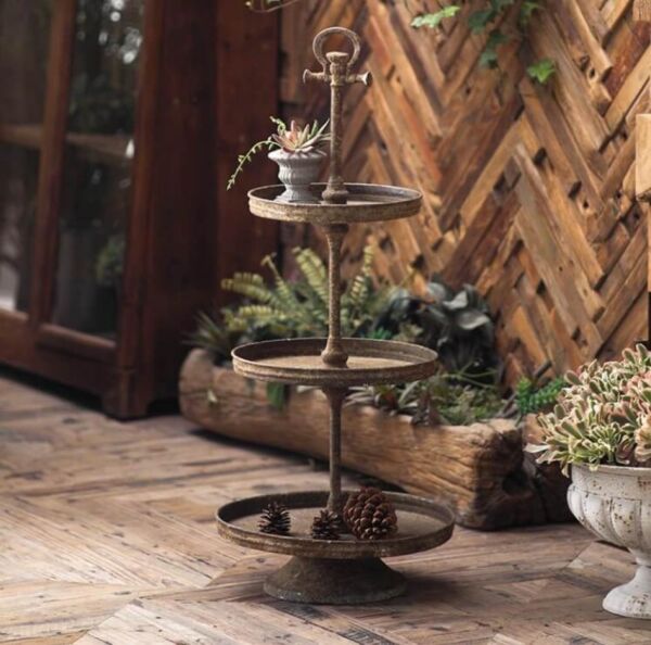 ستاند حديد 3 طبقات