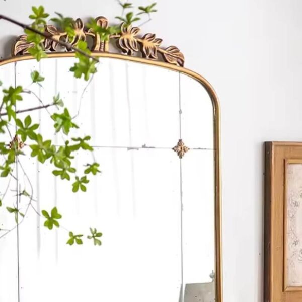 مرآه أرضية دانيال 190 سم - ذهبي