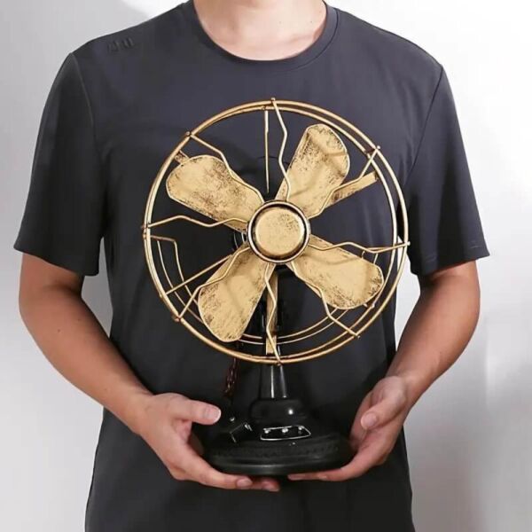 تحفة مروحة حديد انتيكا