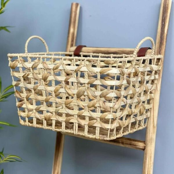 سلم خشب بسلال حديد سيلو