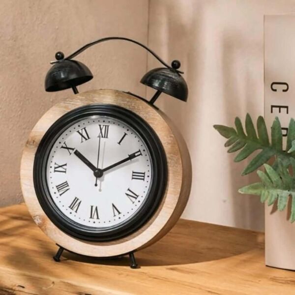 ساعة خشب مينا