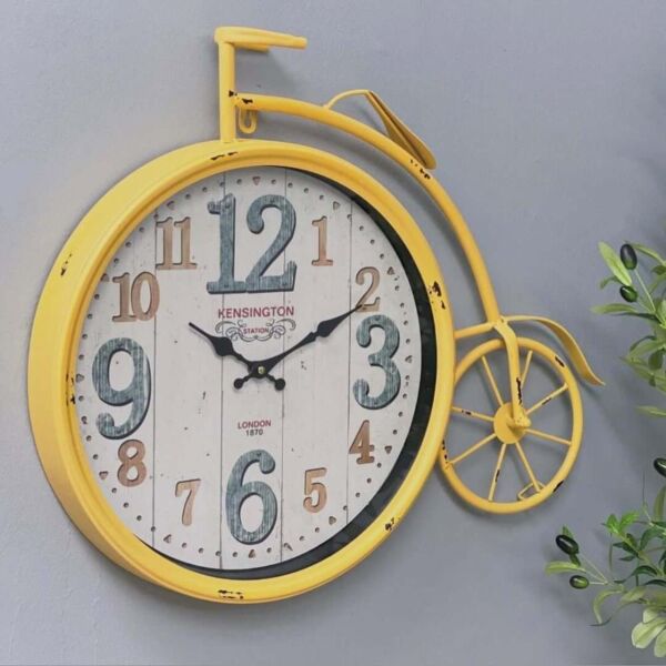 ساعة جدارية فينتا شكل دراجة