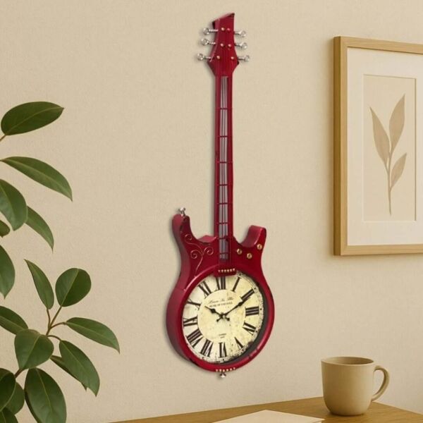 ساعة جدارية شكل جيتار