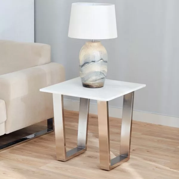 طاولة جانبية سيلفيش من سيلفرادو