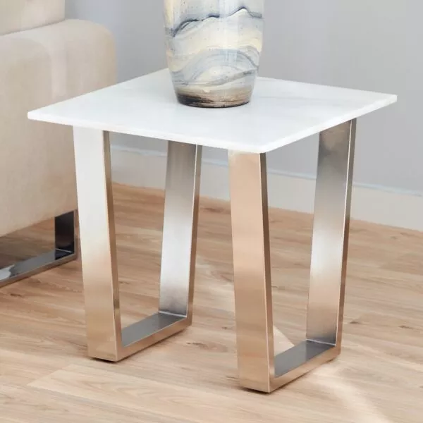 طاولة جانبية سيلفيش من سيلفرادو