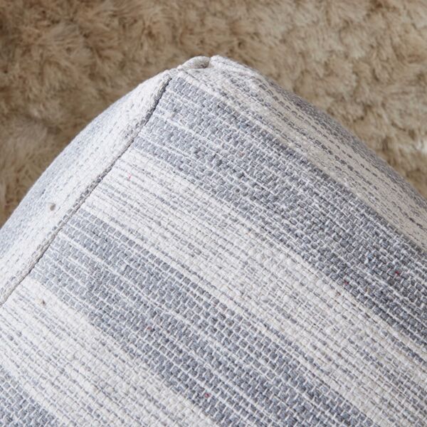 مقعد ومسند قدم قطن ريماي من ماديسون