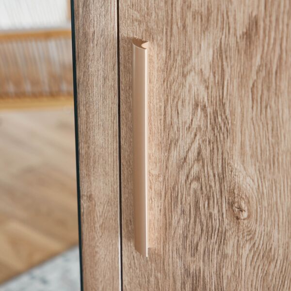 دولاب ملابس 4 أبواب ودرجين ومرآتين من كيرفي