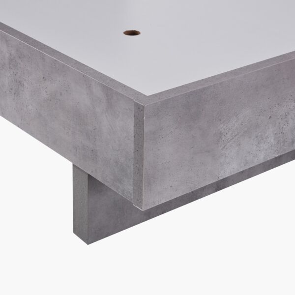 سرير كوين بلوح قدم من باتارا - 150x200 سم