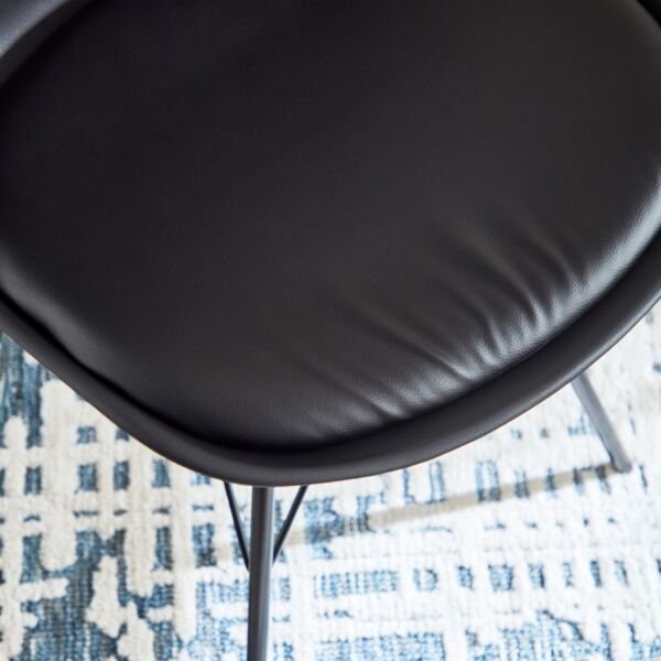 كرسي طعام من إلفيس