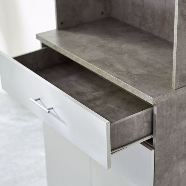 خزانة مطبخ من باتارا