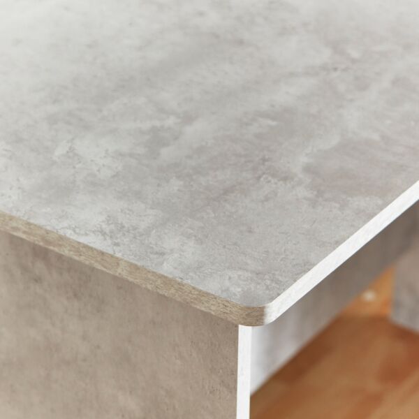 مكتب دراسة كبير مع درج من ألفورد باتارا