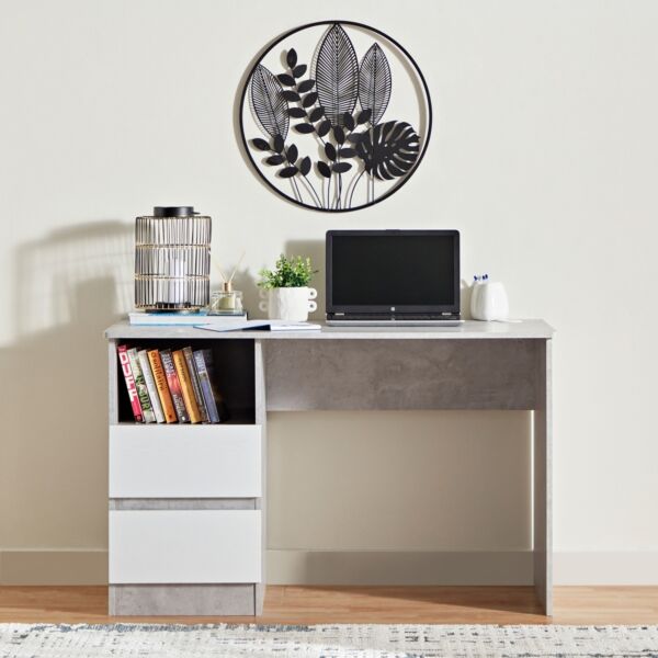 مكتب دراسة بدرجين من ألفورد باتارا