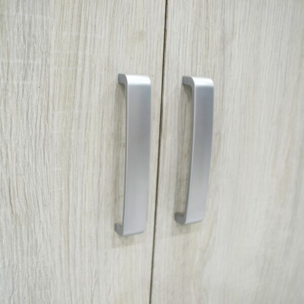 خزانة ملابس 3 أبواب ودرجين ومرآة - بلير