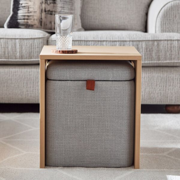 طاولة جانبية مع مقعد ومسند قدم بمساحة تخزين من نورديكا